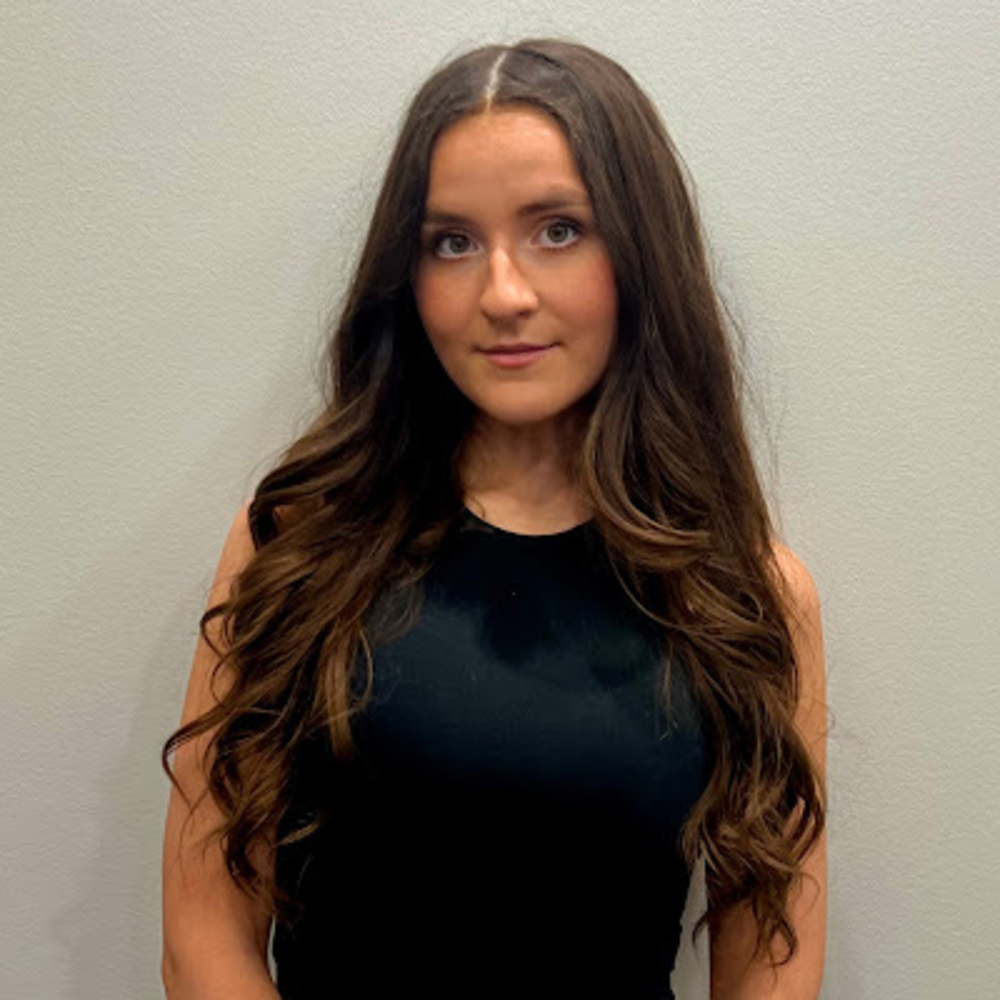 Meet your Posher, Mikayla